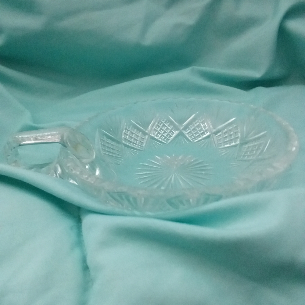 Small vanity bowl